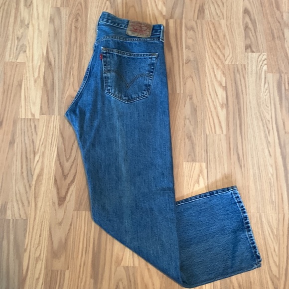 Jeans | Mens Levis 5 Jeans Size 